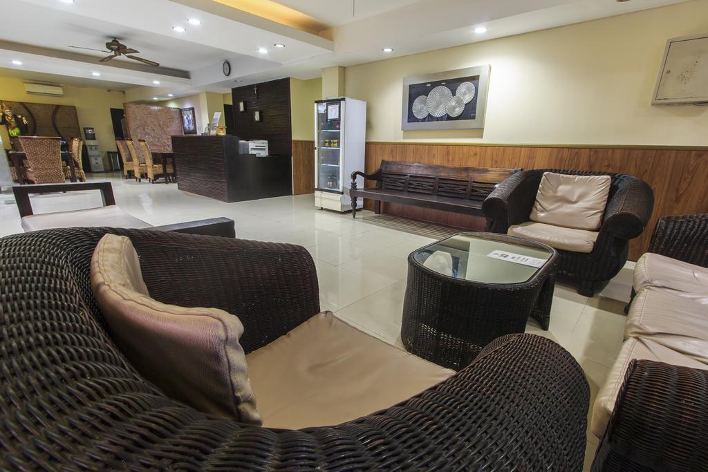 Airport Kuta Hotel And Residences Tuban Zewnętrze zdjęcie